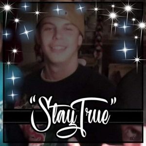 Meet your Posher, Dee